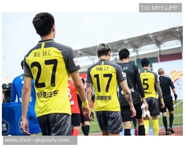 全球足球转会市场动态分析新赛季球队阵容变化与球员去向揭秘