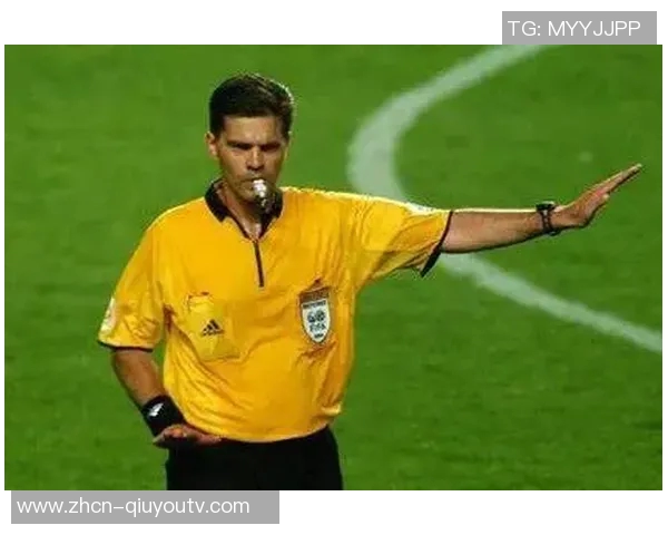 足球一级裁判的职责与挑战解析以及对比赛公正性的影响探讨